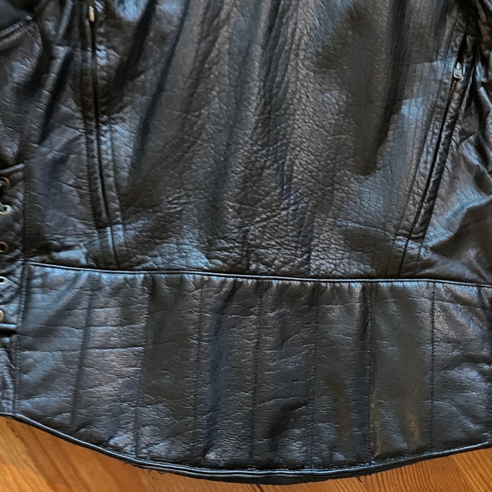 Himalayan Motorbike Wear Padded Leather Jacket - Picture 14 of 15